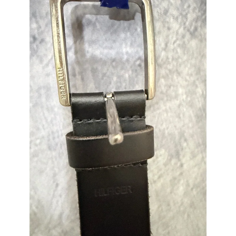 NWT Tommy Hilfiger Mens Leather Belt Black Silver Buckle 11TL02X077 XL 42-44